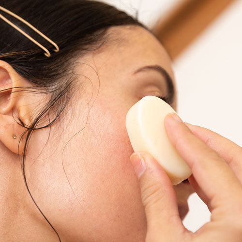 Does Your Skin Absorb Everything: The 60% Myth Debunked