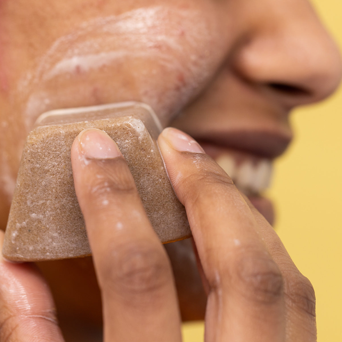 Gingersnap⢠Gentle Solid Face Scrub