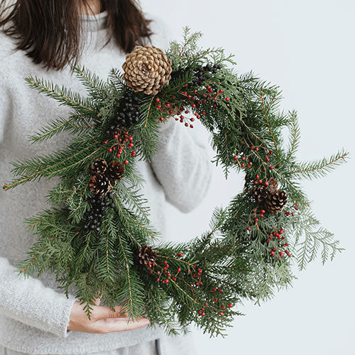 Easy Christmas Decorations to Make: Festive Fun